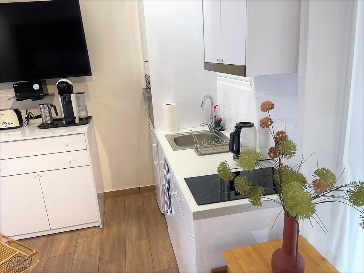 Appartamento Reeva 55 Atene Esterno foto